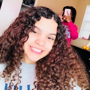 Meet your Posher, Alanna